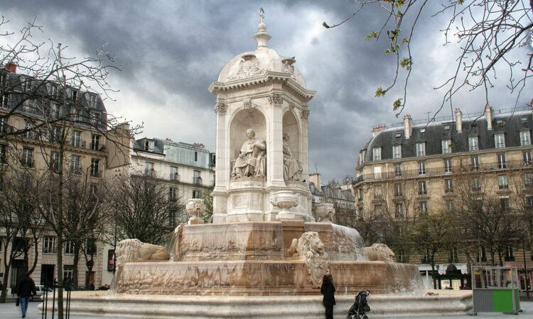 Fontaine Saint-Sulpice Paris
