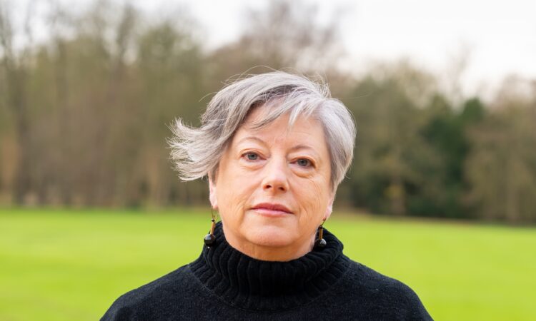 Vona Groarke headshot